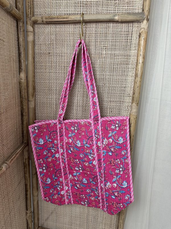 Indiase handgemaakte bohemian shopper hard roze bloemetjes