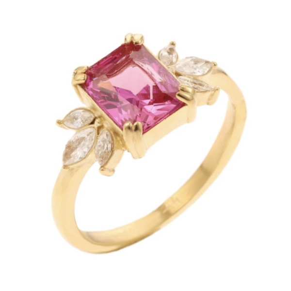 ring met vierkanten roze steen BYJAM